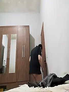 Snapshot of Juliao2030 chatting on 12-21-25, 09:16 Juliao2030 online show from 12-21-25, 09:16