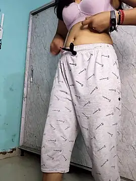 Snapshot of Nisha_cam12 chatting on 10-05-25, 05:00 Nisha cam12 online show from 10-05-25, 05:00