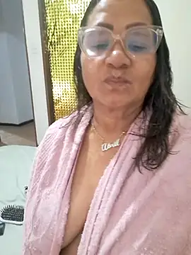 Vickysweeeettt online show from 08-06-26, 02:24
