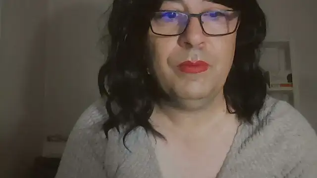 Snapshot of nataliacd chatting on 11-23-25, 09:53 nataliacd online show from 11-23-25, 09:53