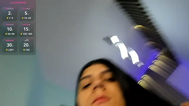 PauliinaBelle  online show from 10-26-25, 12:22