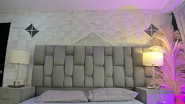 Snapshot of PauliinaBelle_ chatting on 07-26-26, 01:18 PauliinaBelle online show from 07-26-26, 01:18