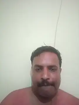 Snapshot of vardh033 chatting on 10-01-25, 07:31 vardh033 online show from 10-01-25, 07:31