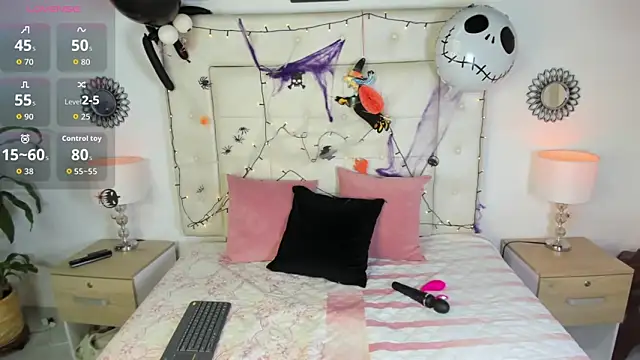 Snapshot of sara_coor chatting on 10-14-25, 08:42 sara coor online show from 10-14-25, 08:42