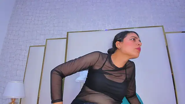 thalia888  online show from 11-22-25, 07:13