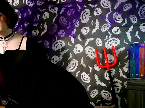 Snapshot of aMinshy chatting on 10-31-25, 05:03 aMinshy online show from 10-31-25, 05:03