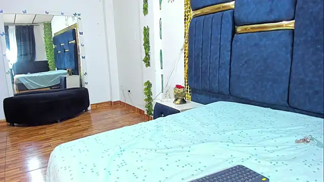 vyumekoper online show from 09-28-25, 03:45