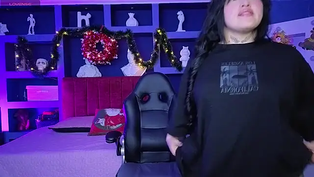 sari belle online show from 12-19-25, 09:11