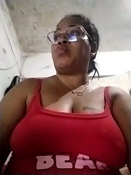 Snapshot of Big_ass_submissive chatting on 10-29-25, 12:18 Big ass submissive online show from 10-29-25, 12:18