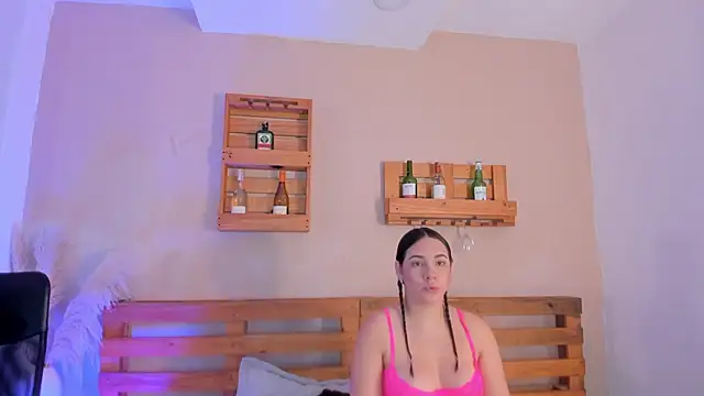  miss mia online show from 10-22-25, 11:43