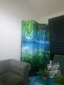 Snapshot of welcome-to-the-jungle chatting on 10-29-25, 04:04 welcome-to-the-jungle online show from 10-29-25, 04:04