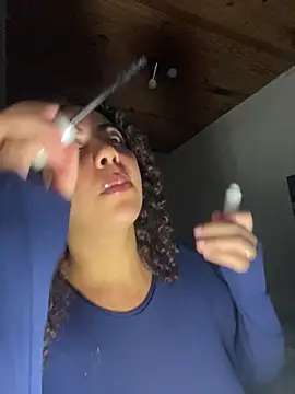 A maddy online show from 04-26-26, 07:44