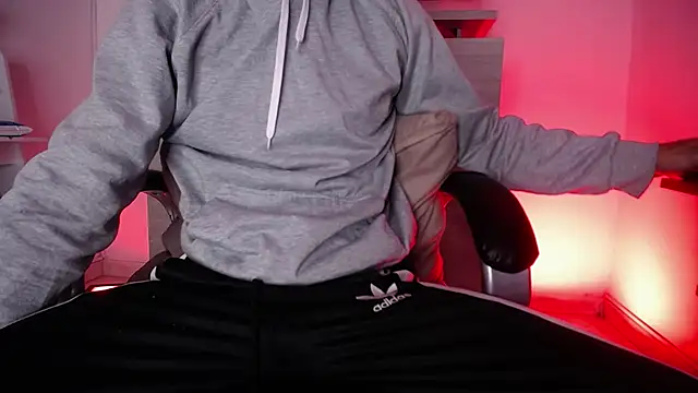 Mr Klein 69 online show from 10-31-25, 03:29