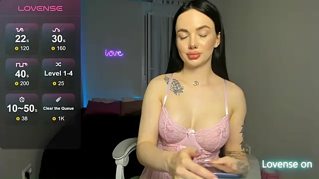 SelinaStorm online show from 04-24-26, 11:07