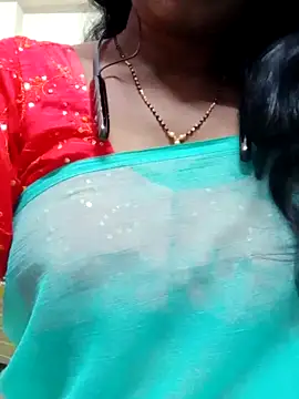 Snapshot of hotmahitha chatting on 06-19-26, 05:50 hotmahitha online show from 06-19-26, 05:50