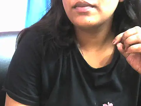 Snapshot of Queenxxx98 chatting on 10-14-25, 08:09 Queenxxx98 online show from 10-14-25, 08:09