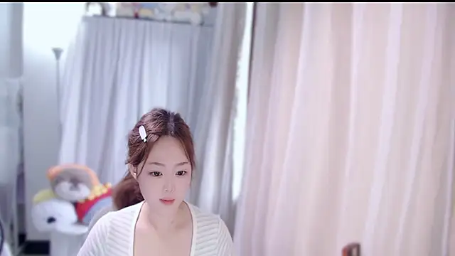 Snapshot of YUANYUAN-A chatting on 09-19-25, 06:26 YUANYUAN-A online show from 09-19-25, 06:26