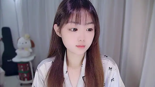 YUANYUAN-A online show from 04-07-26, 12:16