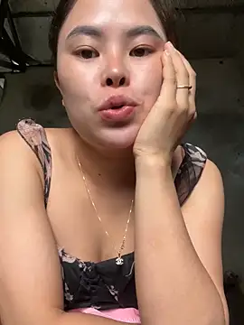 Snapshot of han-cute chatting on 09-10-25, 02:00 han-cute online show from 09-10-25, 02:00