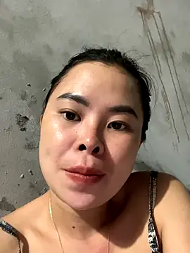 Snapshot of han-cute chatting on 10-06-25, 01:08 han-cute online show from 10-06-25, 01:08