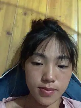 Snapshot of lmai459 chatting on 09-10-25, 12:27 lmai459 online show from 09-10-25, 12:27