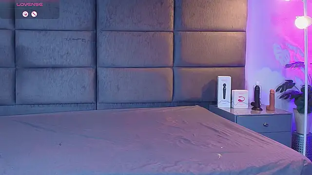 Slenna Moon online show from 02-26-26, 12:31