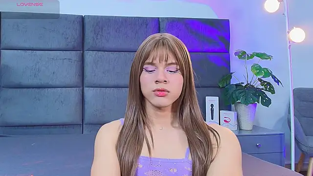 Slenna Moon online show from 04-06-26, 12:41