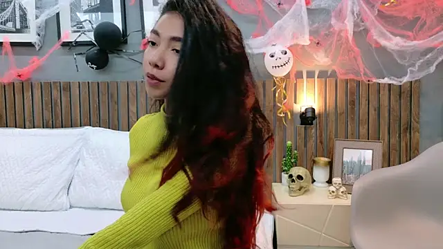 luna roja25 online show from 11-04-25, 01:32