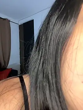 tianastone  online show from 10-13-25, 04:34