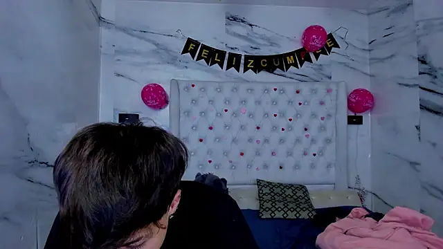 Ari and Storm online show from 03-13-26, 01:40