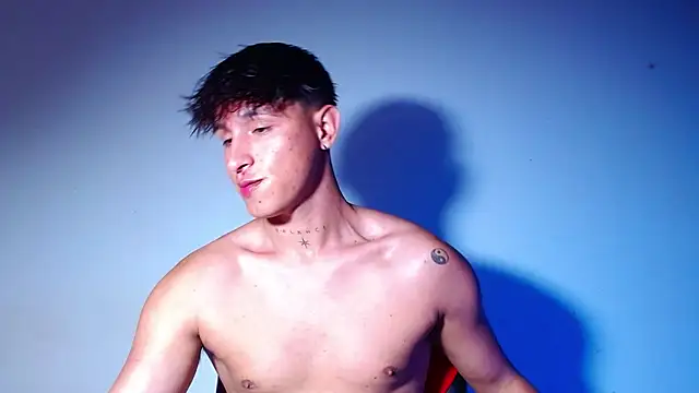 rowanbigboy23 online show from 05-02-26, 12:37
