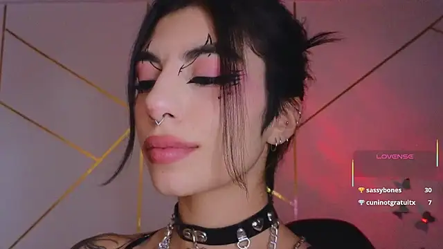 Hollyxx  online show from 11-13-25, 01:59