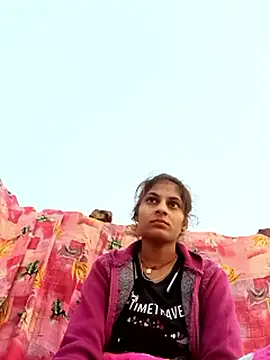 Jyoti thakurr online show from 11-18-25, 01:33