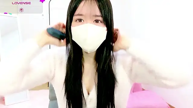 Anne Anne chan online show from 12-04-25, 03:27