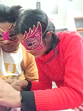 romantic couple1 online show from 11-24-25, 02:00