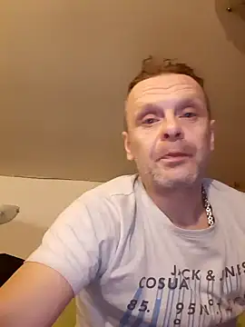 Kuba Gd online show from 01-11-25, 02:04