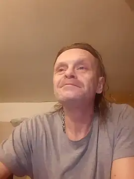 Kuba Gd online show from 01-13-25, 05:44