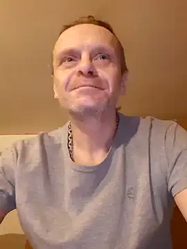 Kuba Gd online show from 02-12-25, 08:29