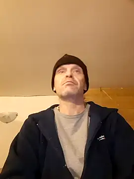 Kuba Gd online show from 02-13-25, 03:29