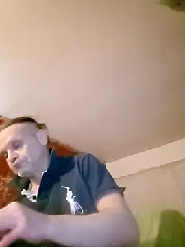 Snapshot of Kuba_Gd chatting on 12-22-25, 10:51 Kuba Gd online show from 12-22-25, 10:51