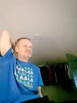 Snapshot of Kuba_Gd chatting on 03-04-26, 05:35 Kuba Gd online show from 03-04-26, 05:35