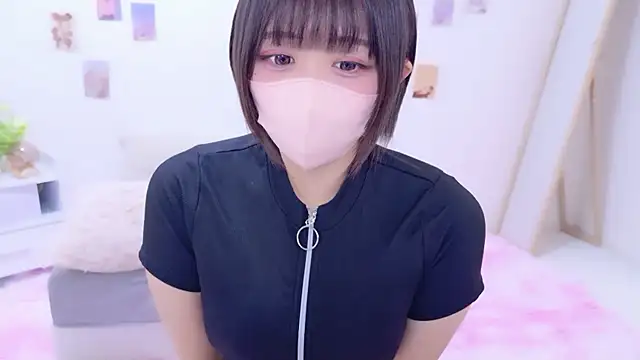 Hinata Sun online show from 12-15-25, 03:16