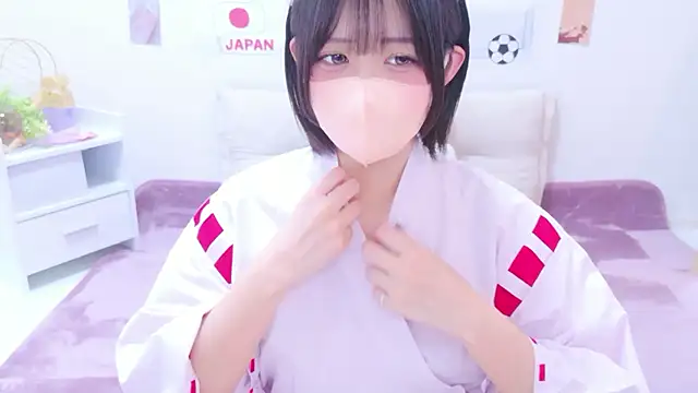 Hinata Sun online show from 07-12-26, 01:13