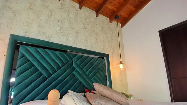 Sofi Moreno online show from 12-03-25, 11:52