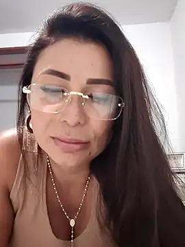 mia mancinii online show from 03-21-26, 12:59