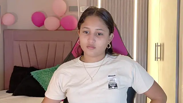 Laly Cherry  online show from 11-20-25, 12:16