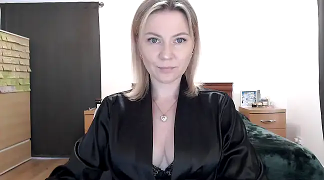 ParadiseAlina online show from 03-04-25, 05:24