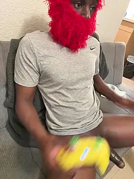 Snapshot of hungdrew9 chatting on 03-06-26, 01:07 hungdrew9 online show from 03-06-26, 01:07