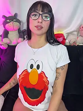 Clawd hot online show from 04-12-26, 05:07