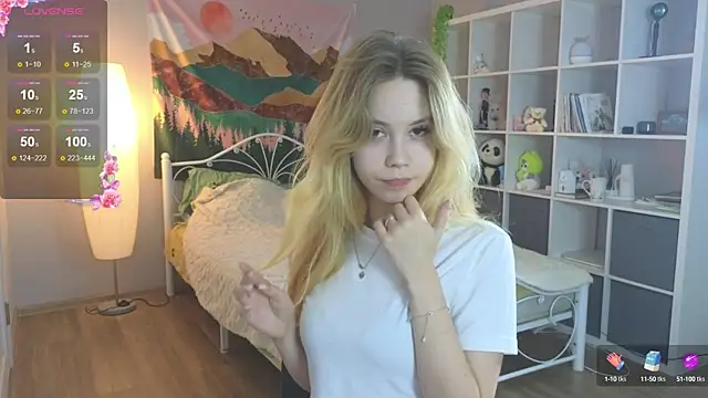 Wendy Cutie online show from 09-15-25, 04:29